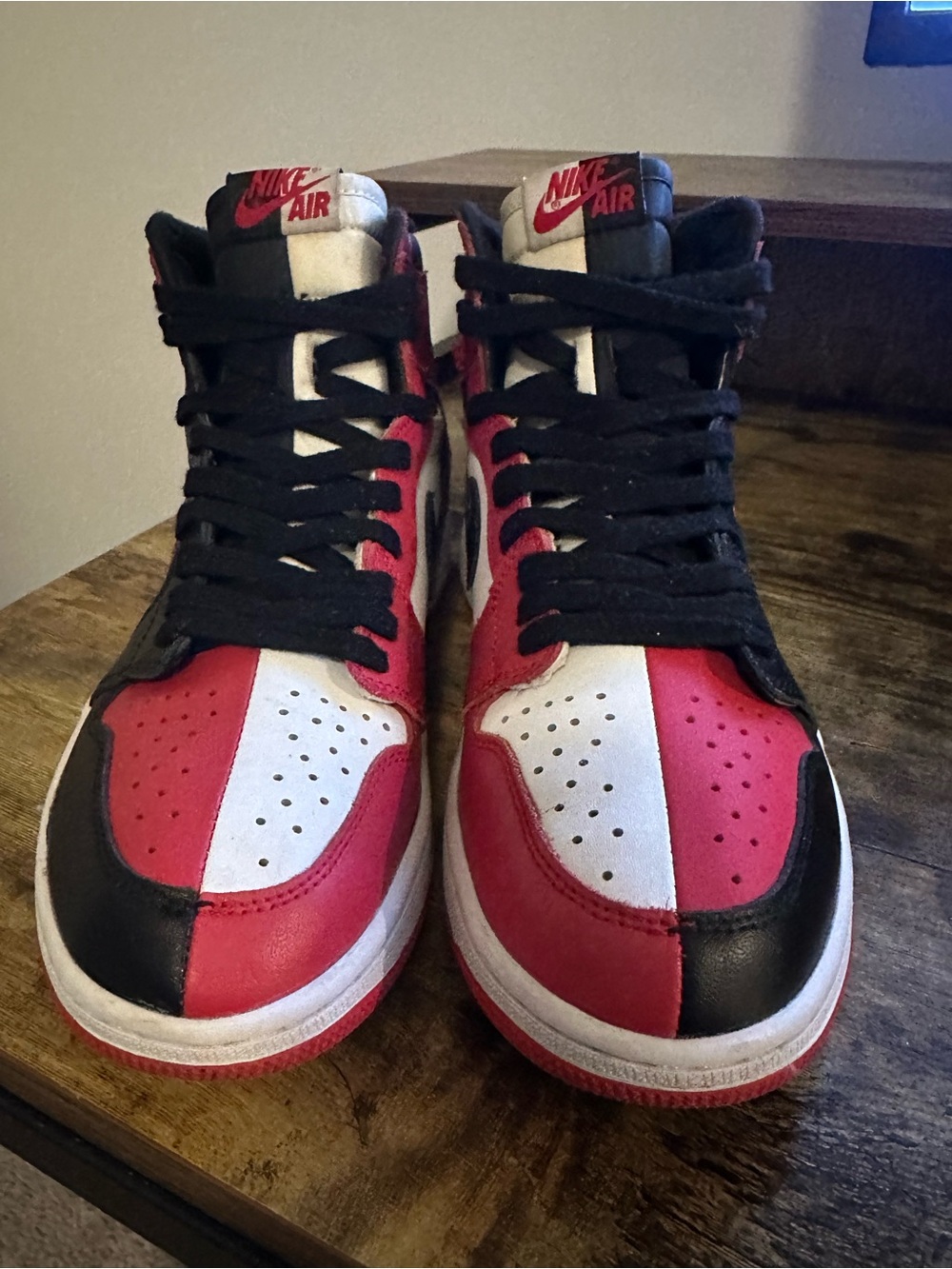 Jordan Retro 1 Homage to Home